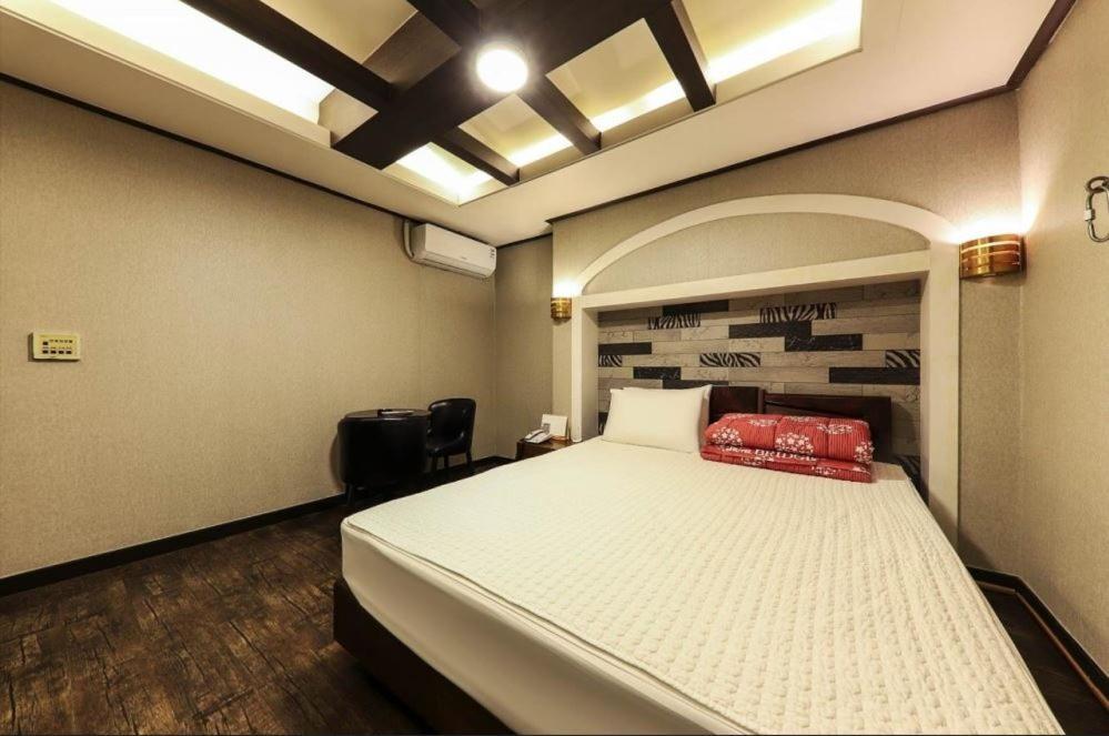 Bridge Hotel Busan Exterior foto